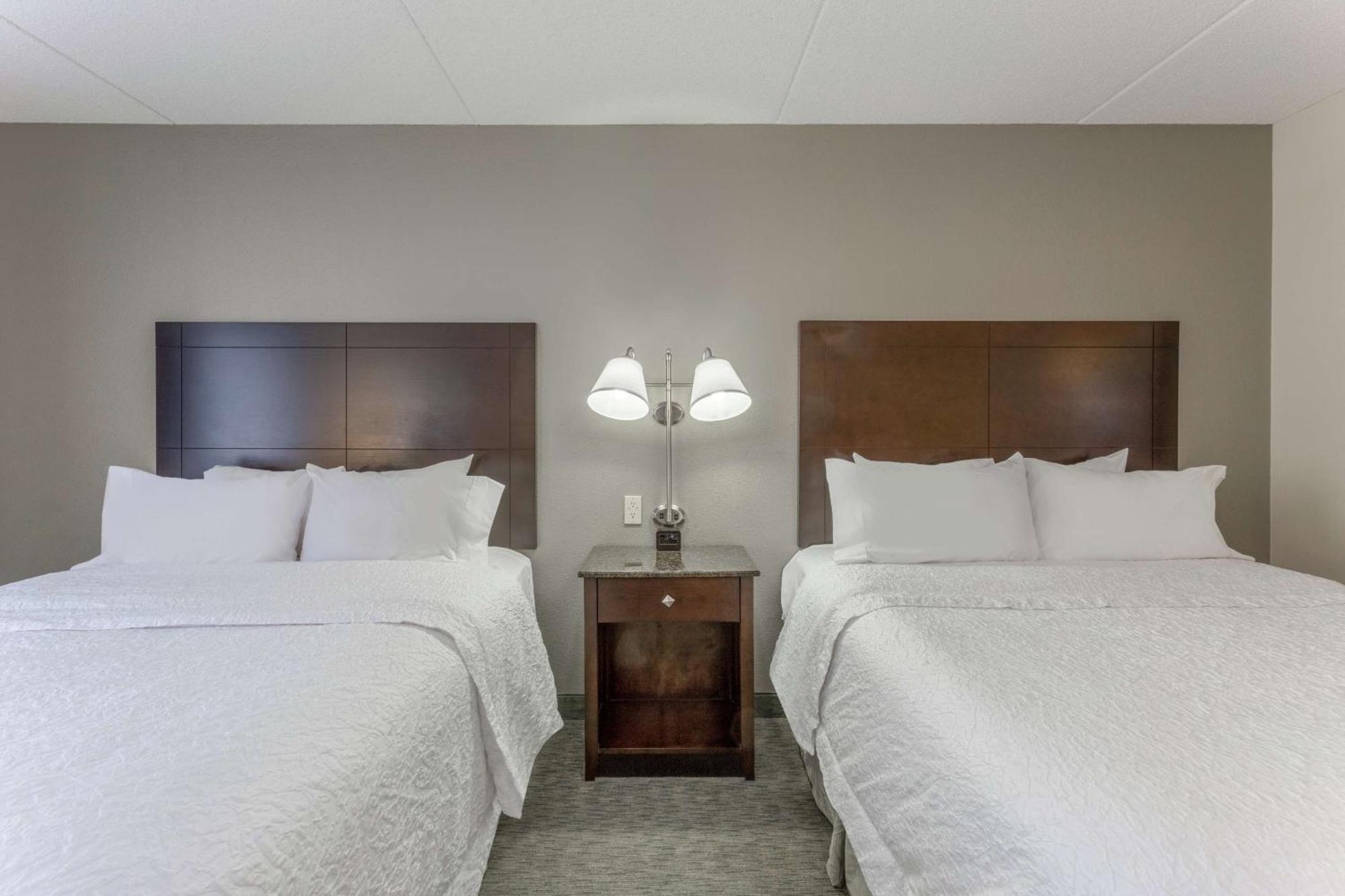 Hampton Inn Richmond - South מראה חיצוני תמונה