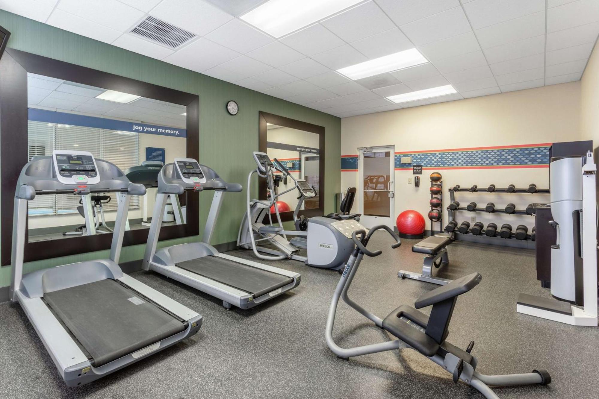 Hampton Inn Richmond - South מראה חיצוני תמונה