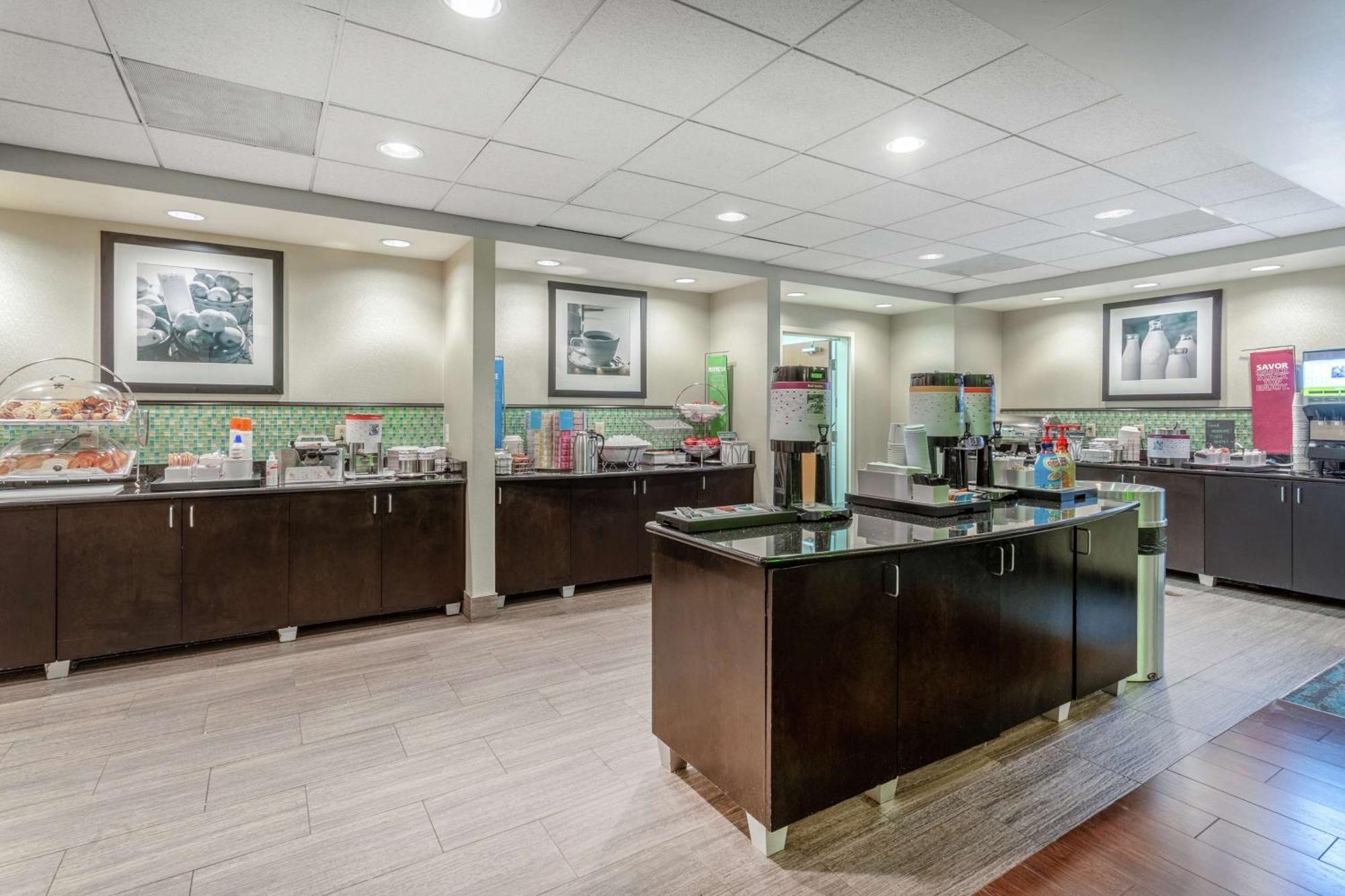 Hampton Inn Richmond - South מראה חיצוני תמונה